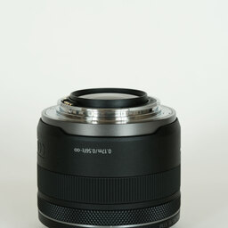 Canon RF35mm F1.8 MACRO IS STM