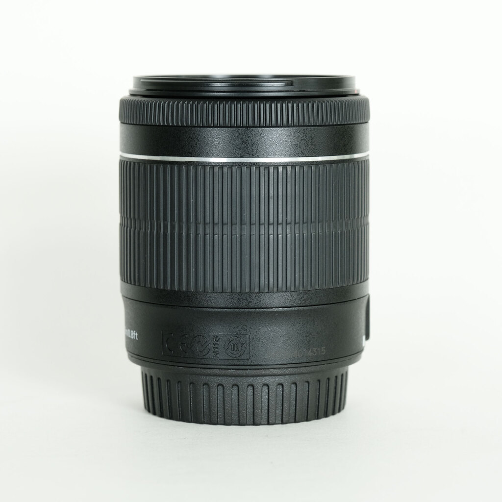 Canon EF-S18-55mm F3.5-5.6 IS STM