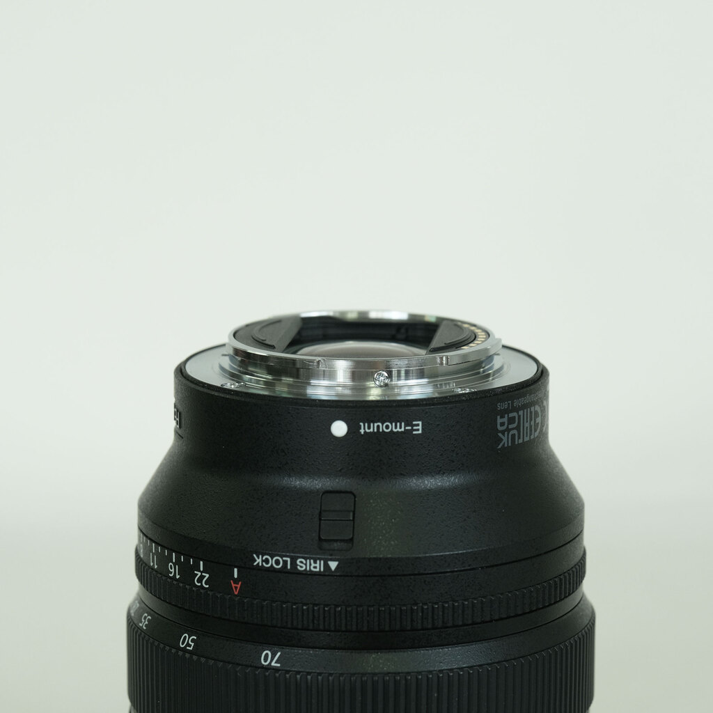 SONY FE 20-70mm F4 G SEL2070G