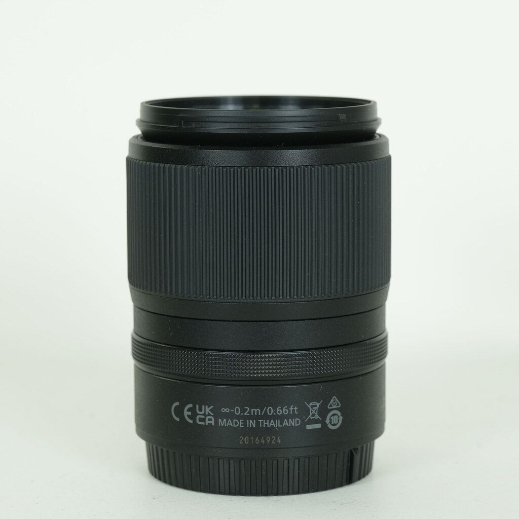 Nikon NIKKOR Z DX 18-140mm f/3.5-6.3 VR Nikon NIKKOR Z DX 18-140mm f/3.5-6.3 VR
