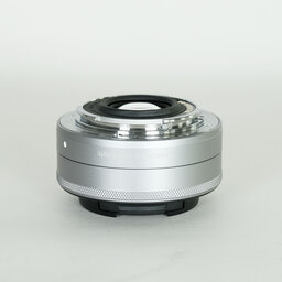 Canon EF-M22mm F2 STM