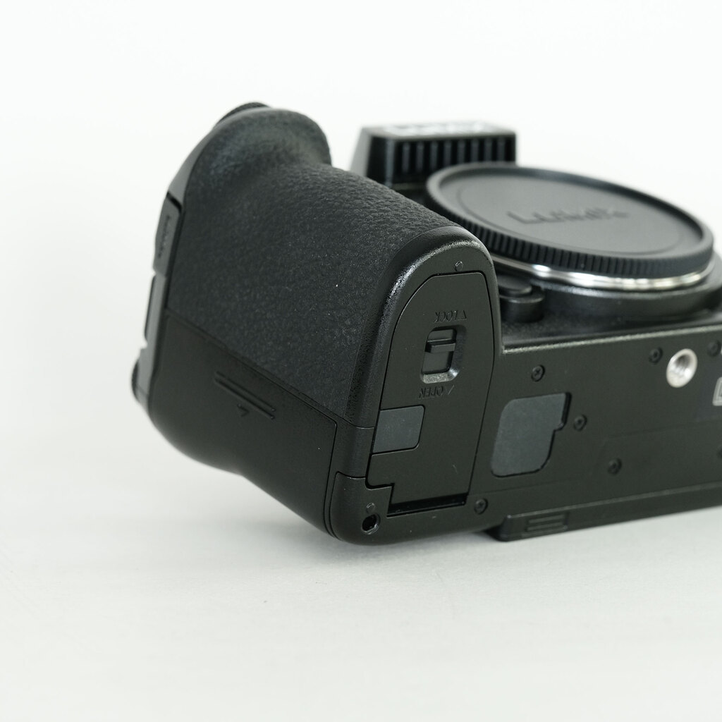 Panasonic LUMIX S5II DC-S5M2