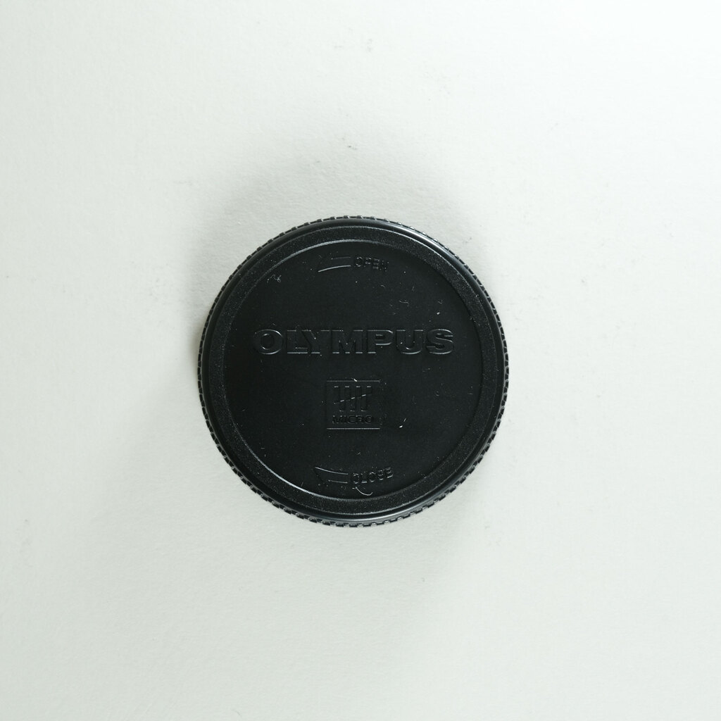 OLYMPUS M.ZUIKO DIGITAL 25mm F1.8 OLYMPUS M.ZUIKO DIGITAL 25mm F1.8