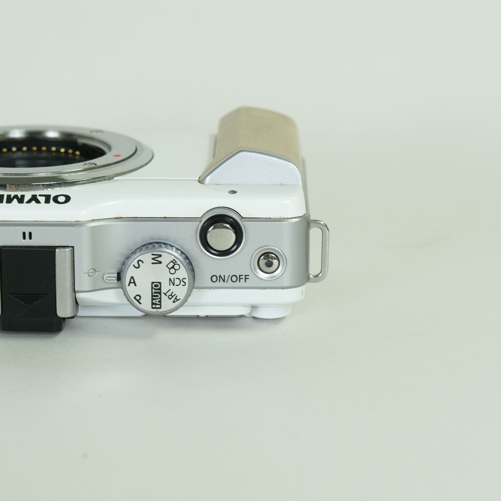 OLYMPUS PEN Lite E-PL1 ボディ ホワイト OLYMPUS PEN Lite E-PL1 ボディ ホワイト