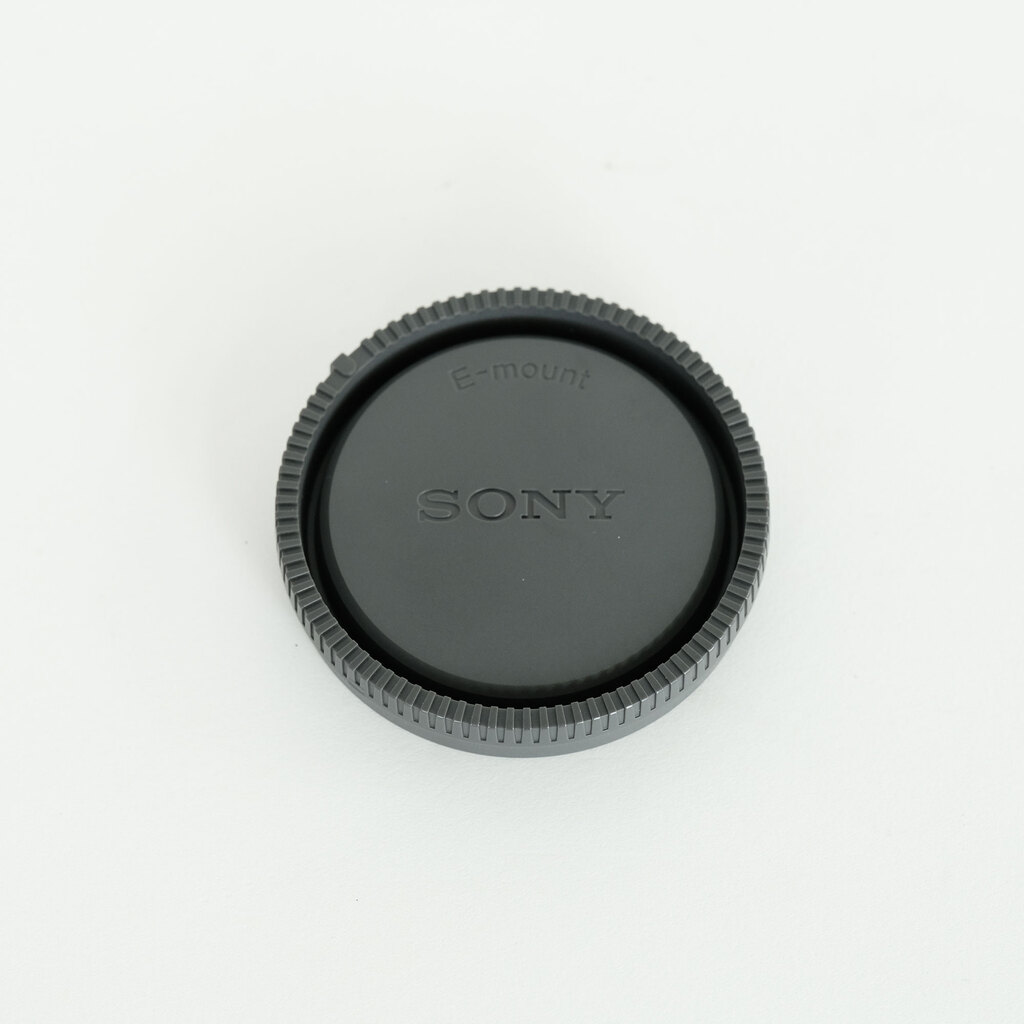 SONY E 20mm F2.8 SEL20F28