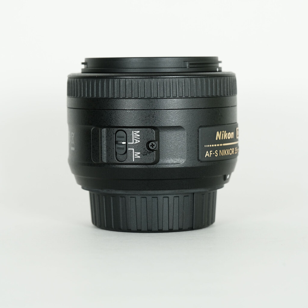 Nikon AF-S NIKKOR 35mm f/1.8G ED