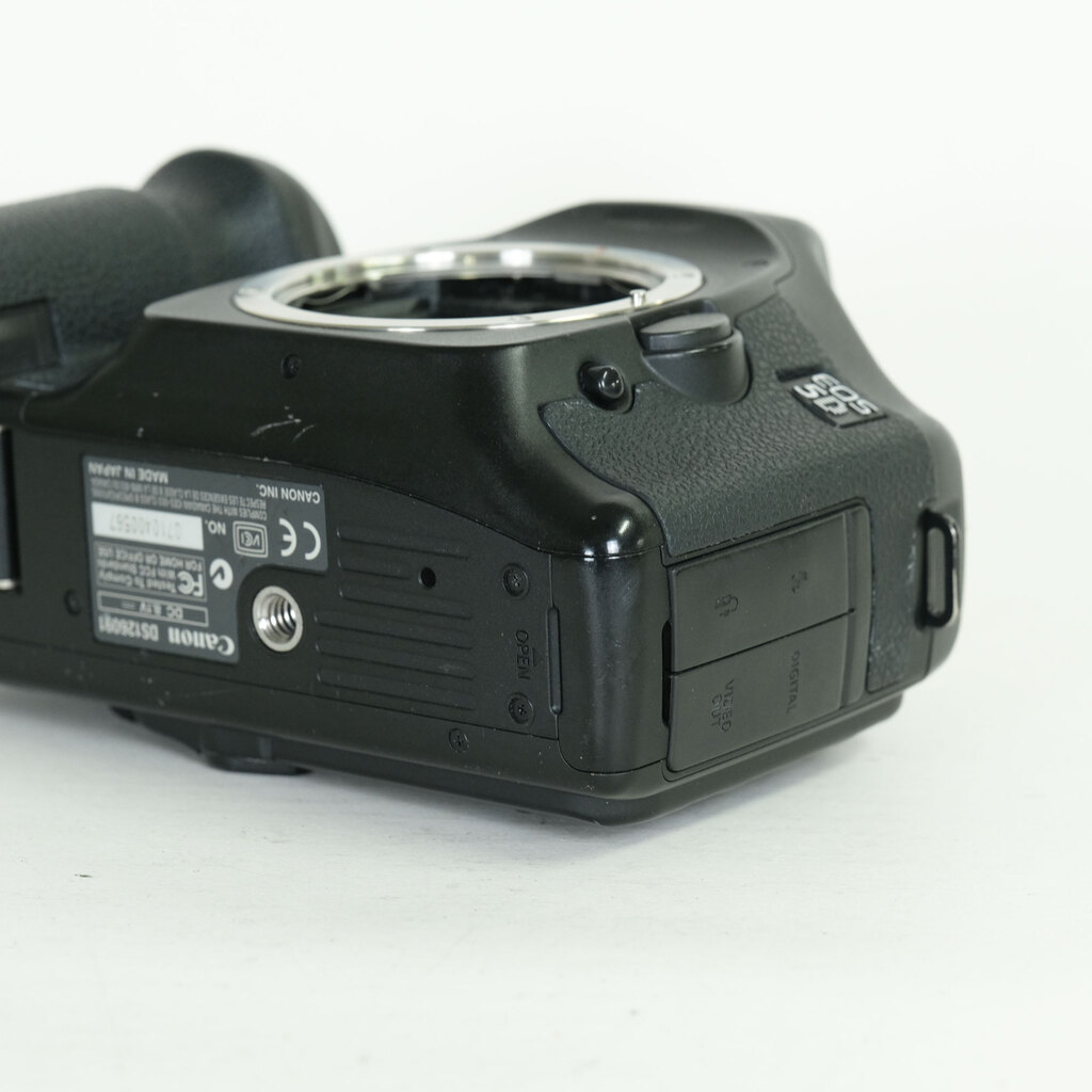 Canon EOS 5D