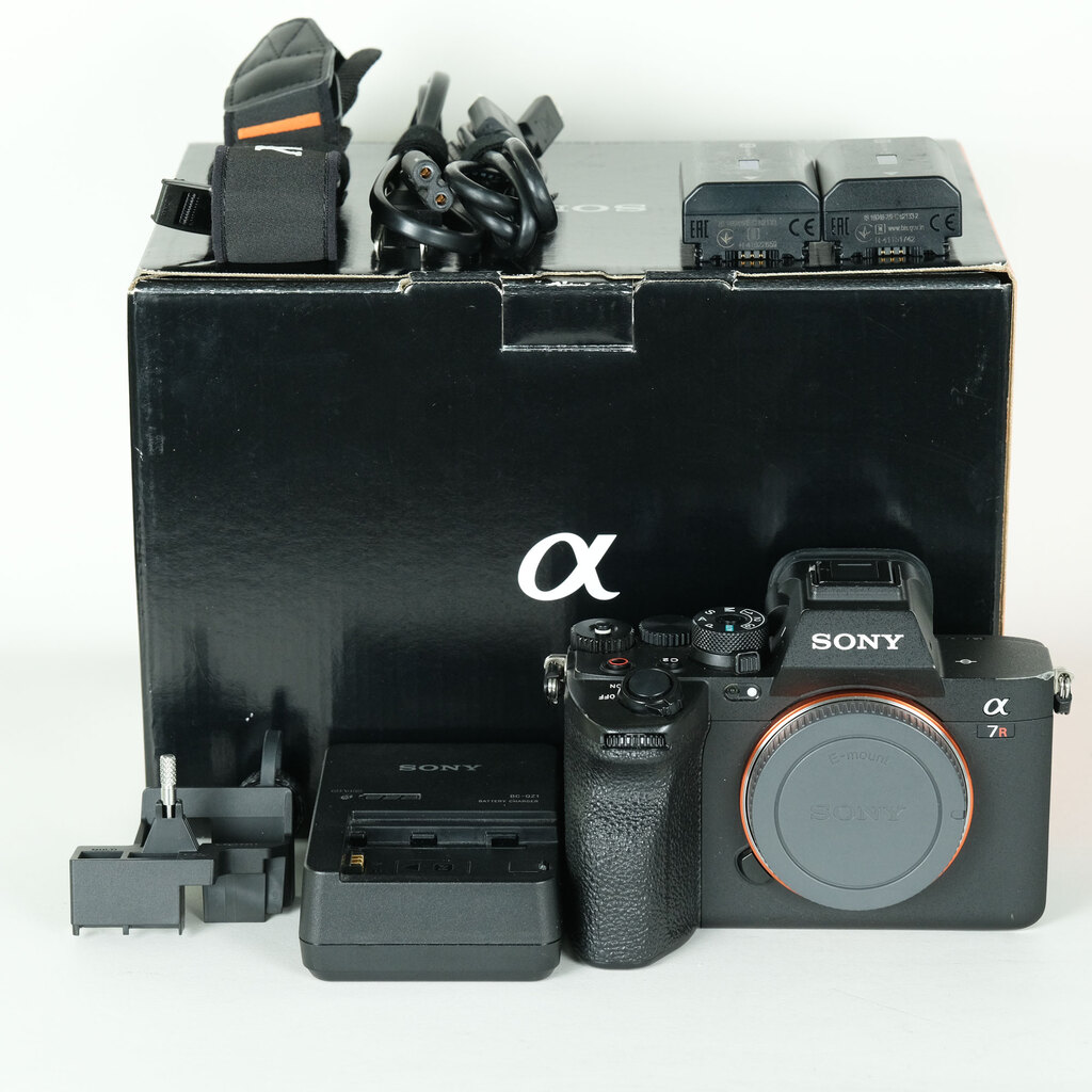 SONY α7R V(ILCE-7RM5) SONY α7R V(ILCE-7RM5)