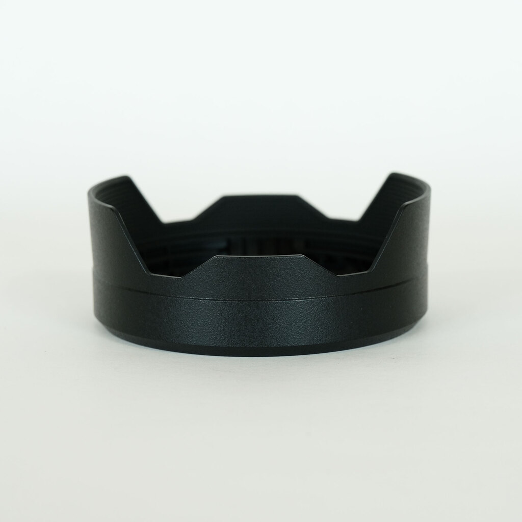 Panasonic LUMIX S 28-200mm F4-7.1 MACRO O.I.S.