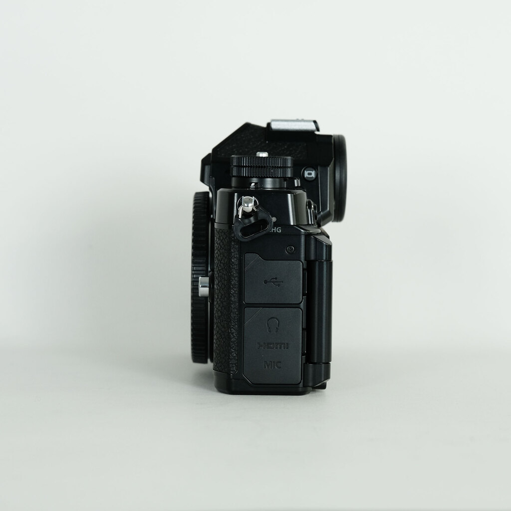 Nikon Z fの出品 | ONE SCENE（ワンシーン）