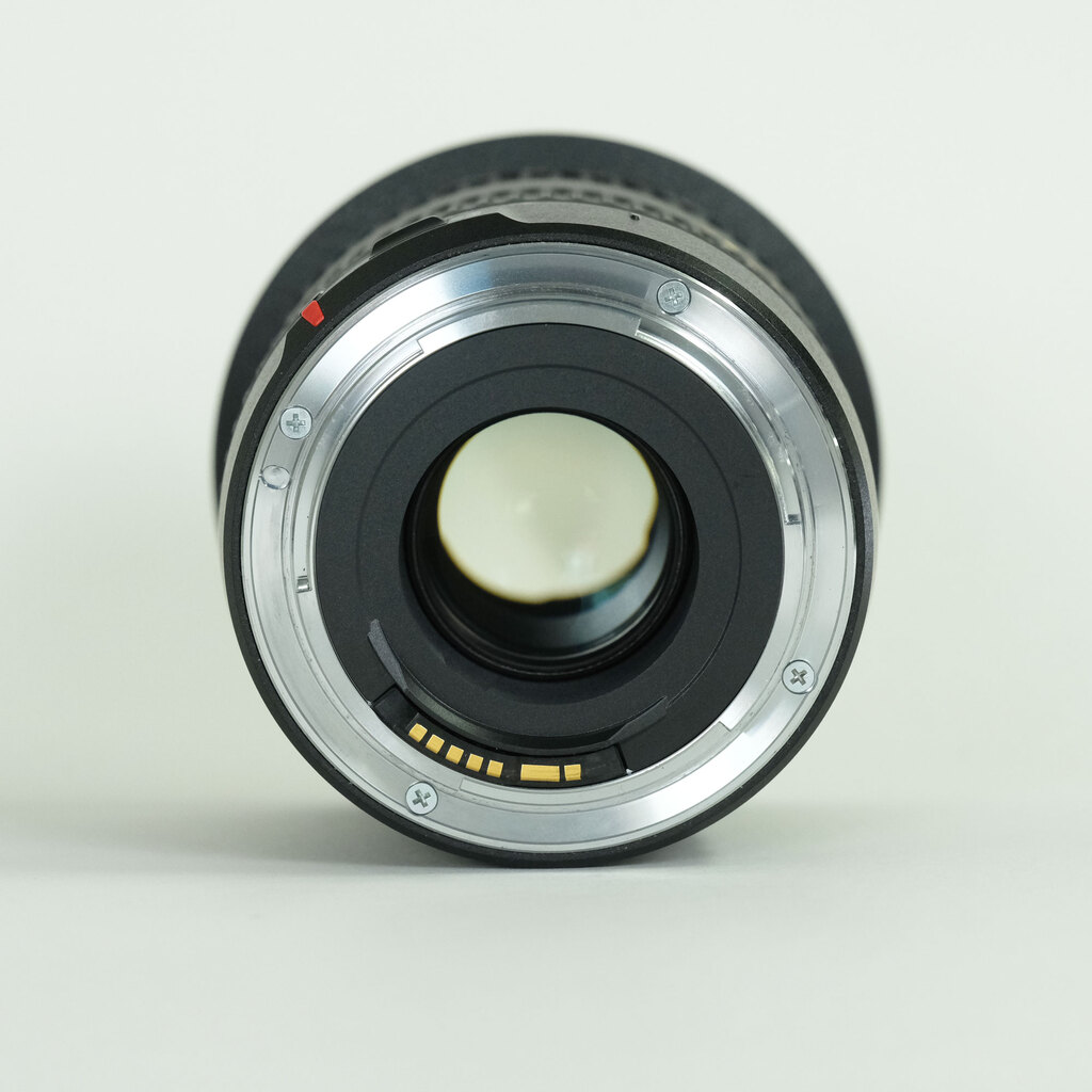 TAMRON SP 10-24mm F3.5-4.5 DiII/Model B001E(キヤノンEF用) TAMRON SP 10-24mm F3.5-4.5 DiII/Model B001E(キヤノンEF用)