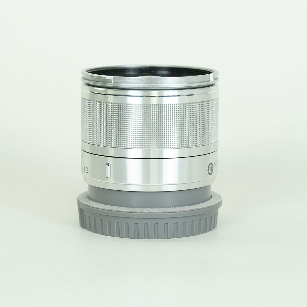 Nikon 1 NIKKOR VR 6.7-13mm f/3.5-5.6 シルバー