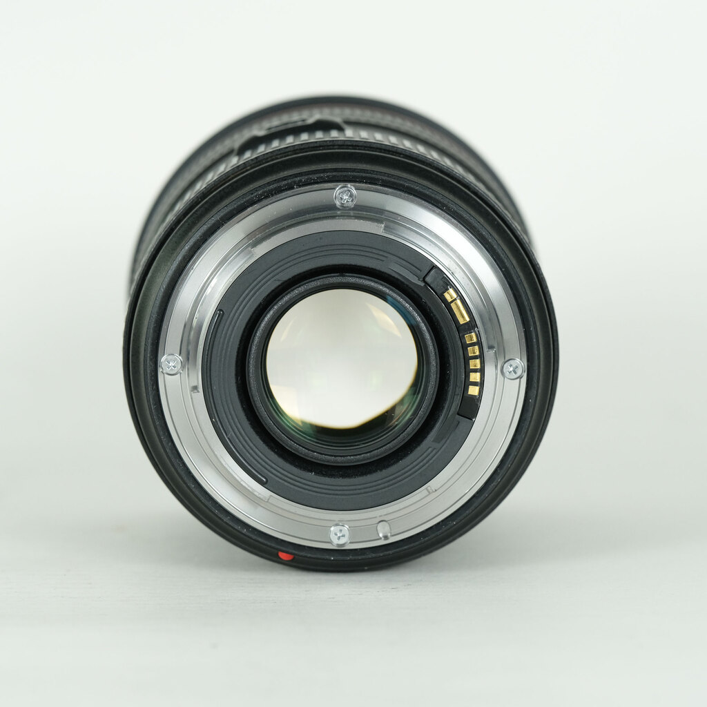 Canon EF24-70mm F2.8L II USMの出品 | ONE SCENE（ワンシーン）
