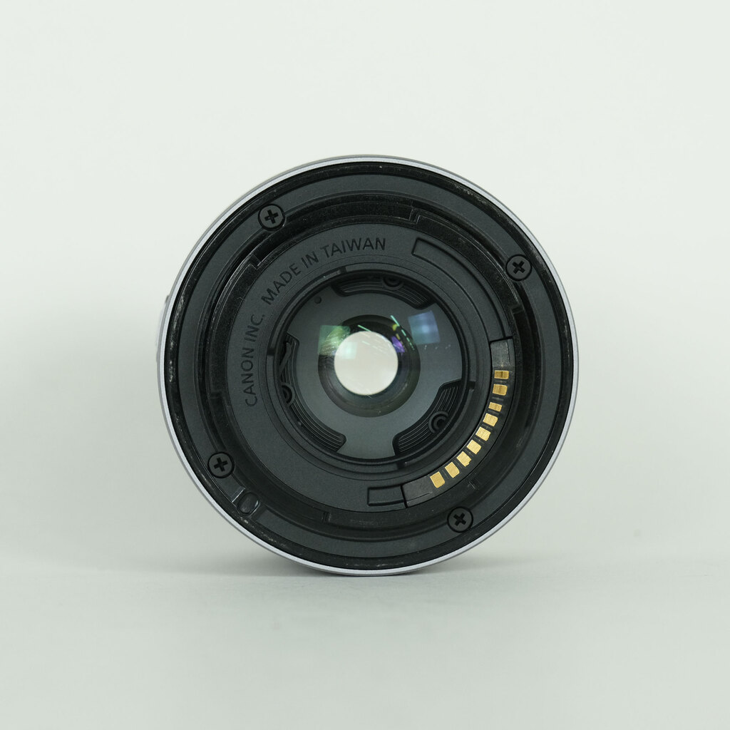 Canon EF-M15-45mm F3.5-6.3 IS STMの出品 | ONE SCENE（ワンシーン）