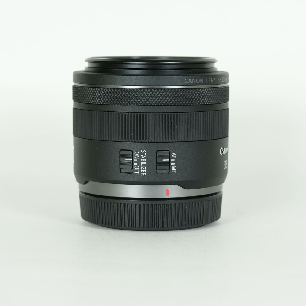 Canon RF35mm F1.8 MACRO IS STM