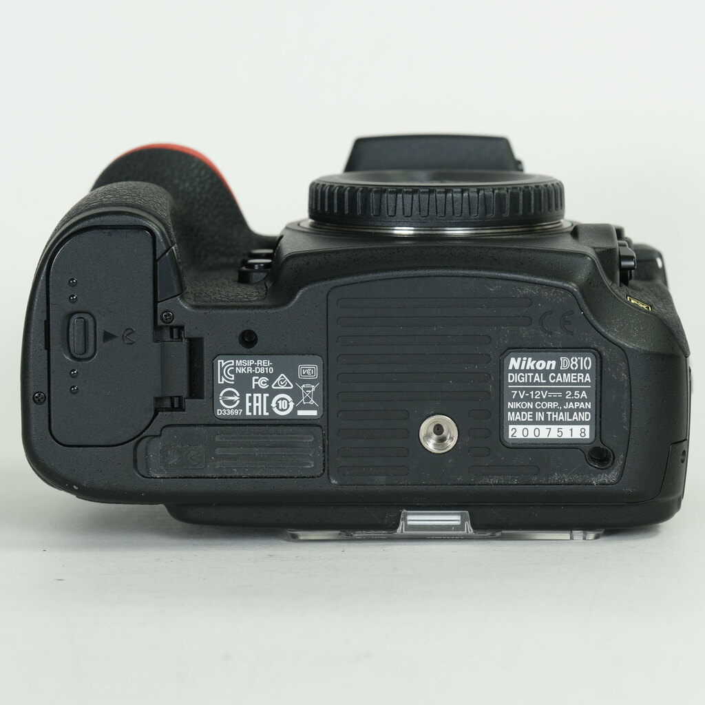 Nikon D810