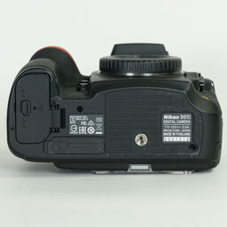 Nikon D810