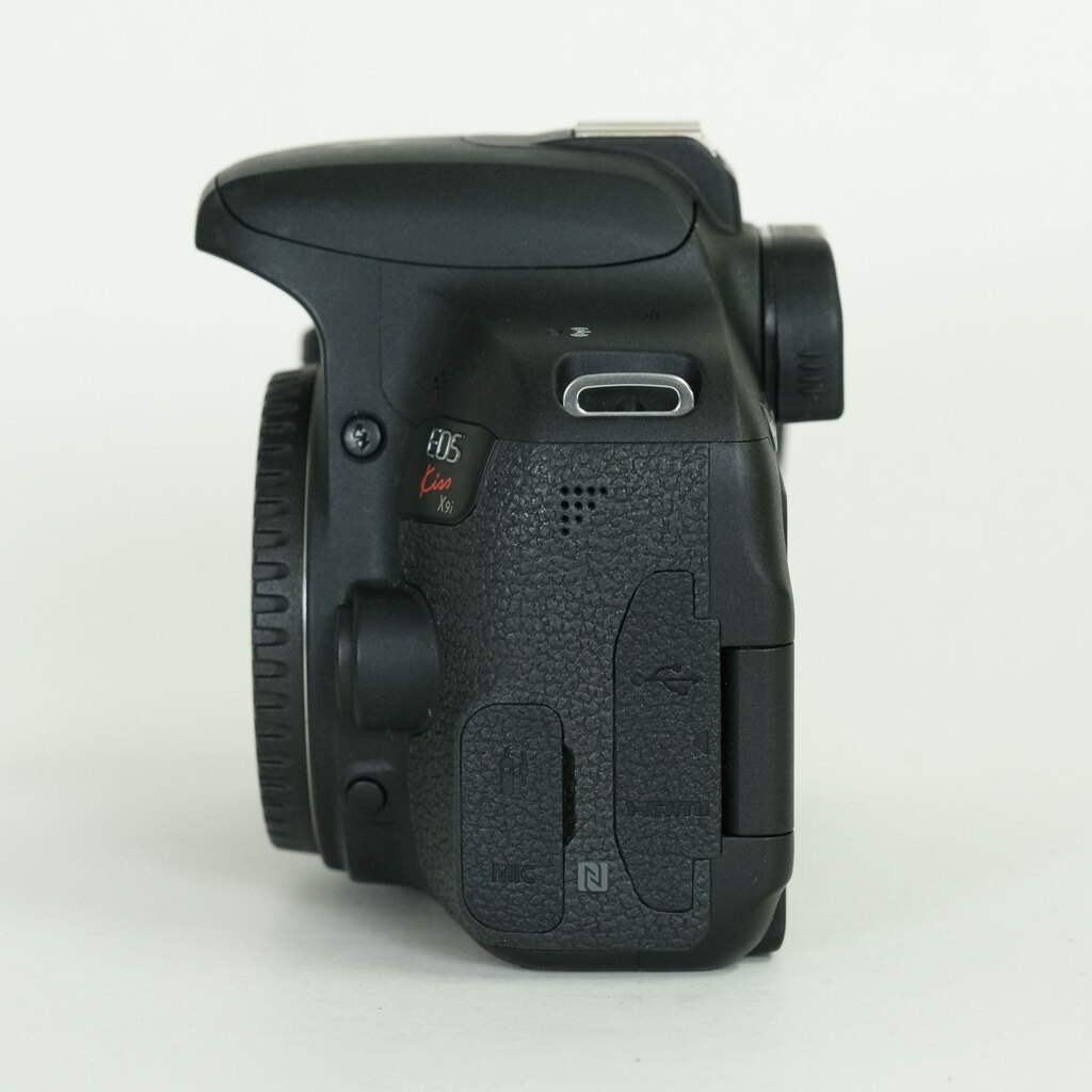 Canon EOS Kiss X9i