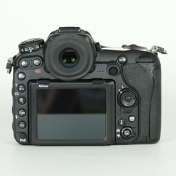 Nikon D500