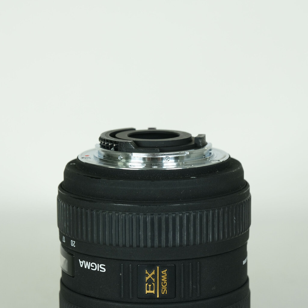 SIGMA 10-20mm F4-5.6 EX DC HSM (ニコンF用)