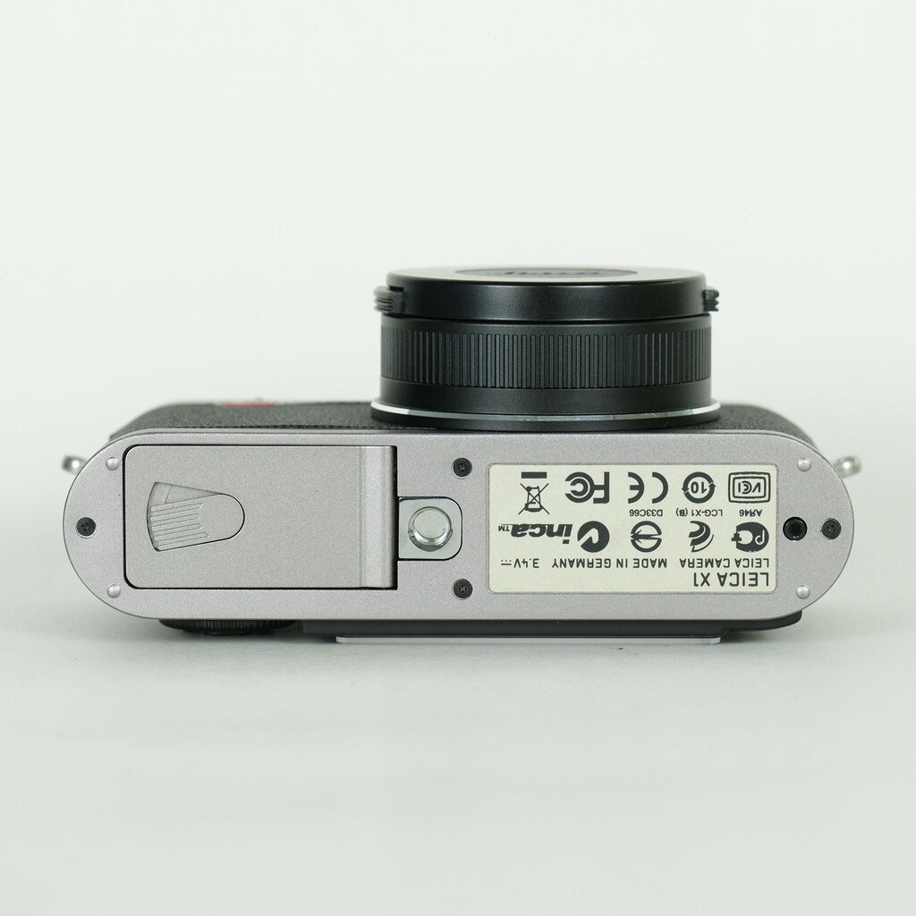 最終値下げ　【極上美品】Leica X1 スチールグレー LEICA X1 スチールグレーの出品 | ONE SCENE（ワンシーン）
