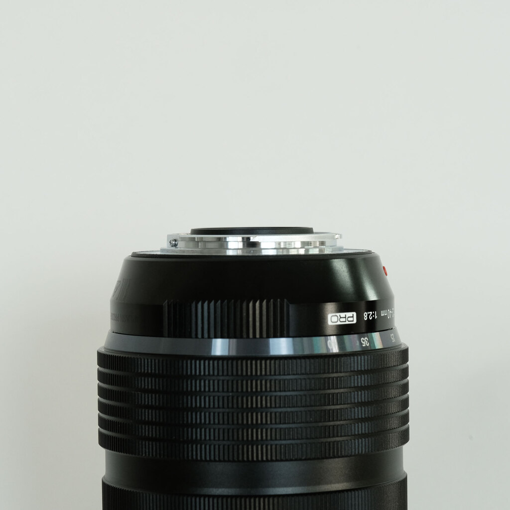 OLYMPUS M.ZUIKO DIGITAL ED 12-40mm F2.8 PRO OLYMPUS M.ZUIKO DIGITAL ED 12-40mm F2.8 PRO