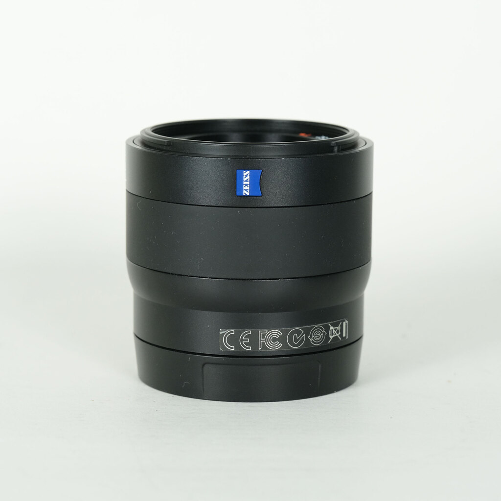 Carl Zeiss Touit 32mm F1.8（ソニーE用）