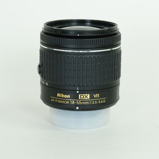 Nikon AF-P DX NIKKOR 18-55mm F3.5-5.6G VR Nikon AF-P DX NIKKOR 18-55mm F3.5-5.6G VR
