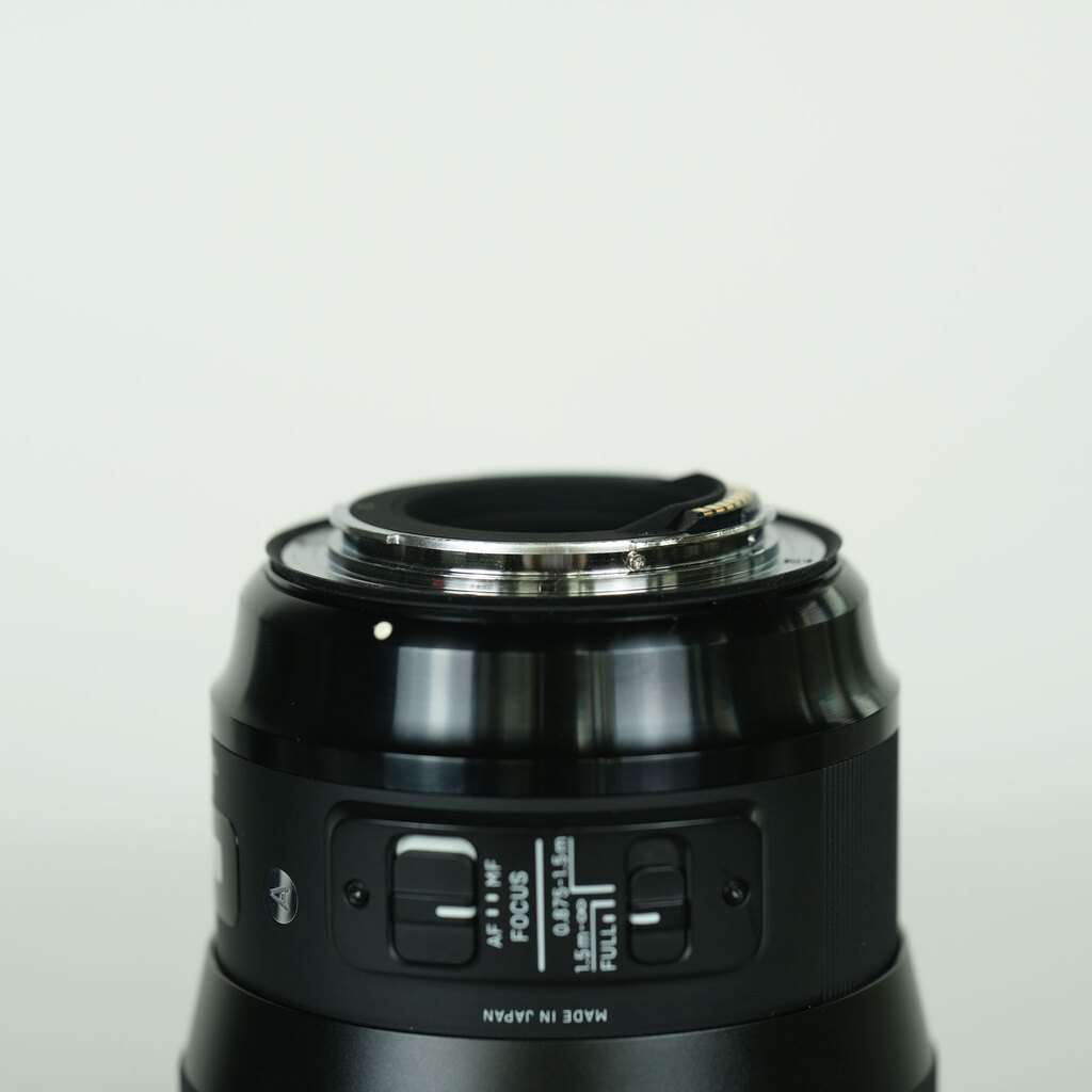 SIGMA 135mm F1.8 DG HSM｜Art [キヤノン用]の出品 | ONE SCENE（ワン