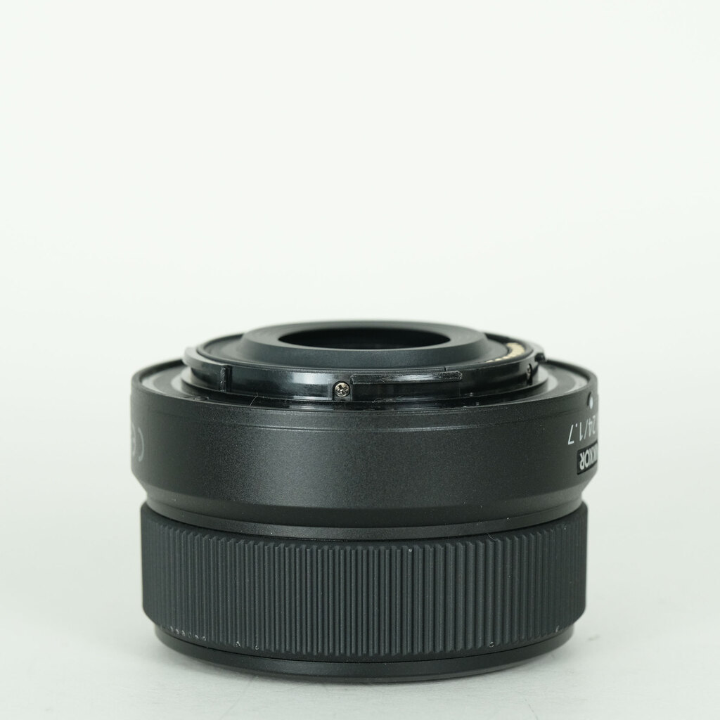 Nikon NIKKOR Z DX 24mm f/1.7の出品 | ONE SCENE（ワンシーン）