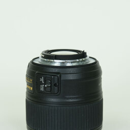 Nikon AF-S NIKKOR 35mm f/1.8G ED Nikon AF-S NIKKOR 35mm f/1.8G ED