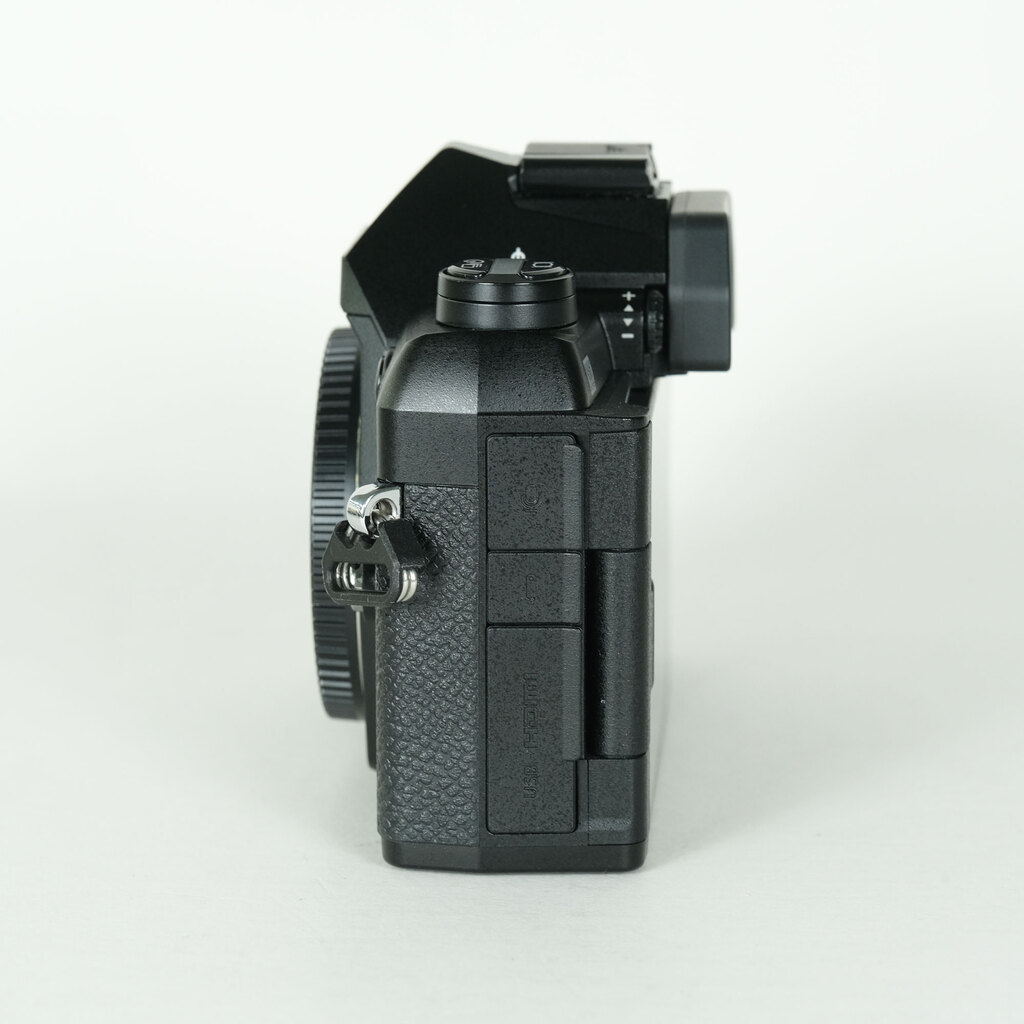 OM SYSTEM OM-5 Mark II ボディ ブラック