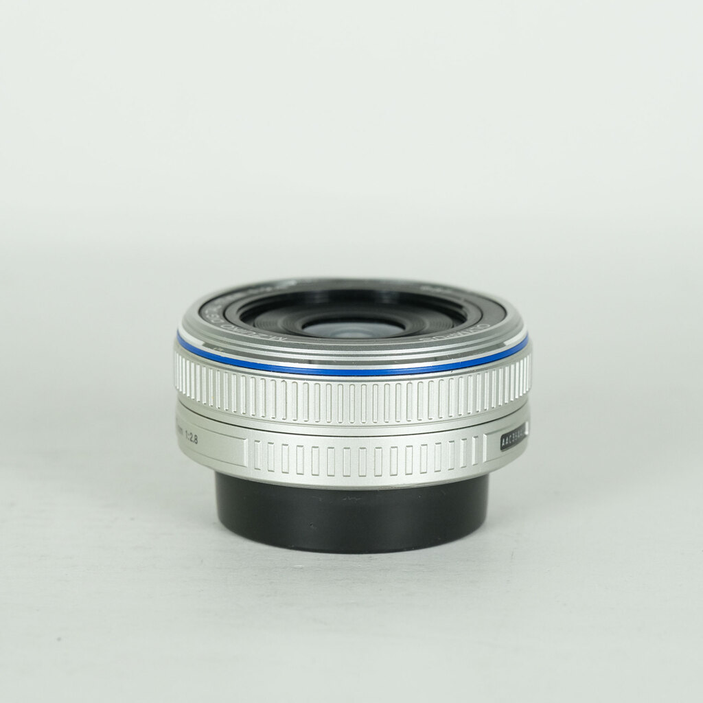OLYMPUS M.ZUIKO DIGITAL 17mm F2.8 シルバーの出品 | ONE SCENE（ワン
