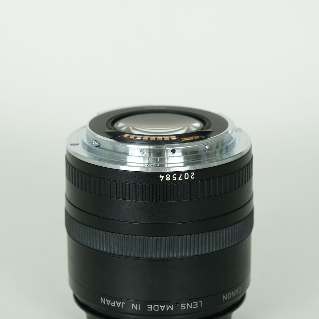 Canon EF50mm F2.5 コンパクトマクロの出品 | ONE SCENE（ワンシーン）