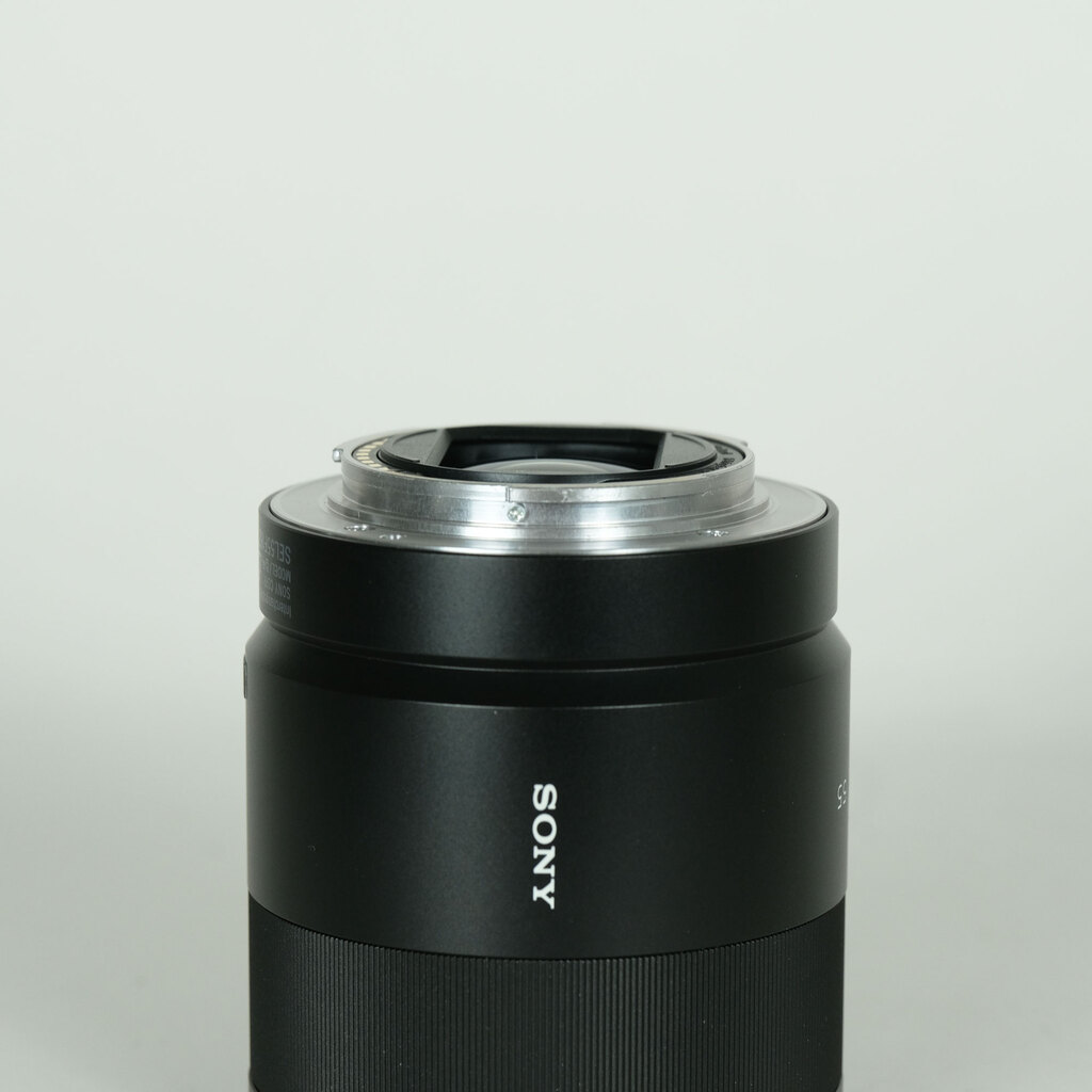 SONY Sonnar T* FE 55mm F1.8 ZA SEL55F18Z SONY Sonnar T* FE 55mm F1.8 ZA SEL55F18Z