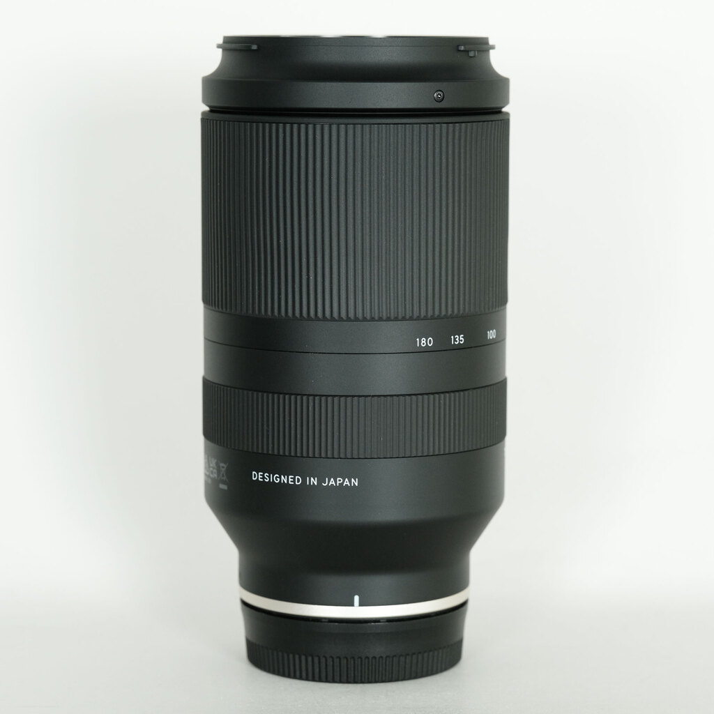 TAMRON 70-180mm F/2.8 Di III VXD (Model A056) [ ソニーE用 ]