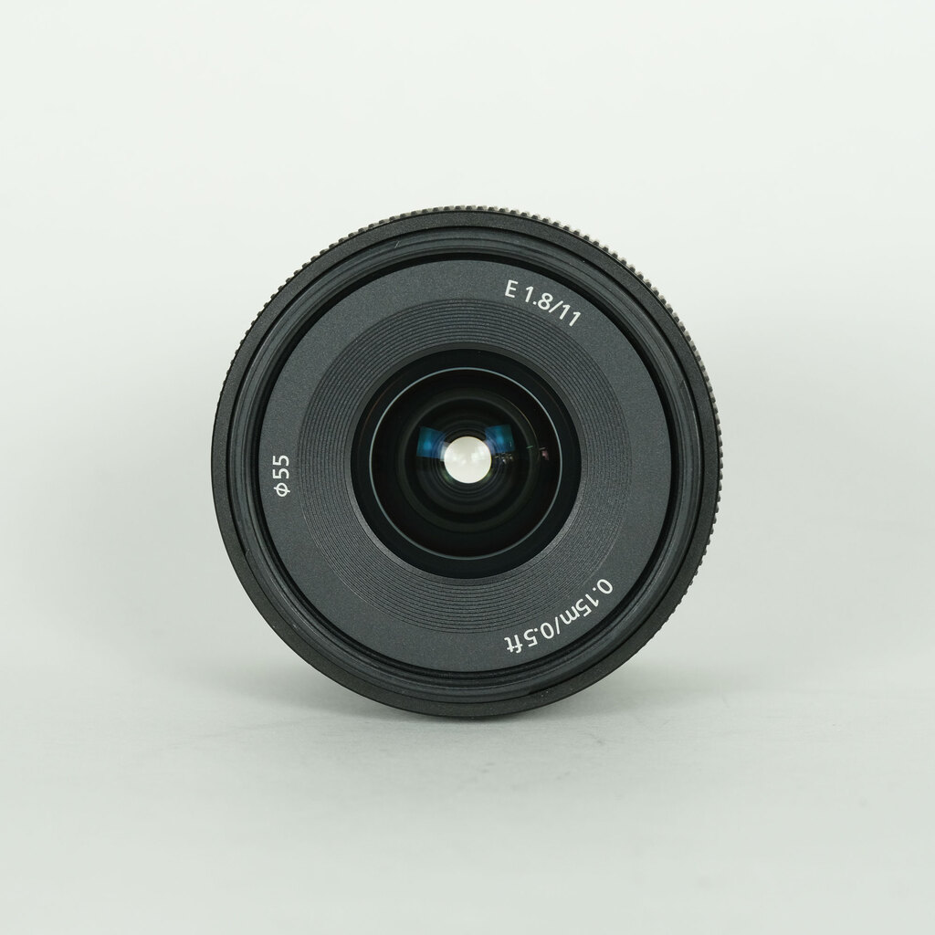 SONY E 11mm F1.8 SEL11F18
