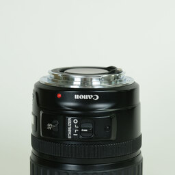 Canon EF28-135mm F3.5-5.6 IS USM