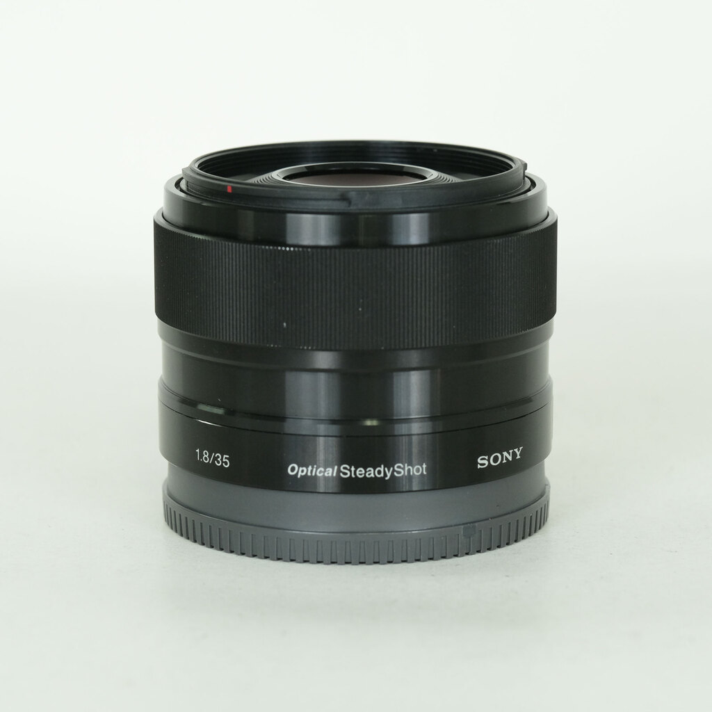 SONY E 35mm F1.8 OSS SEL35F18