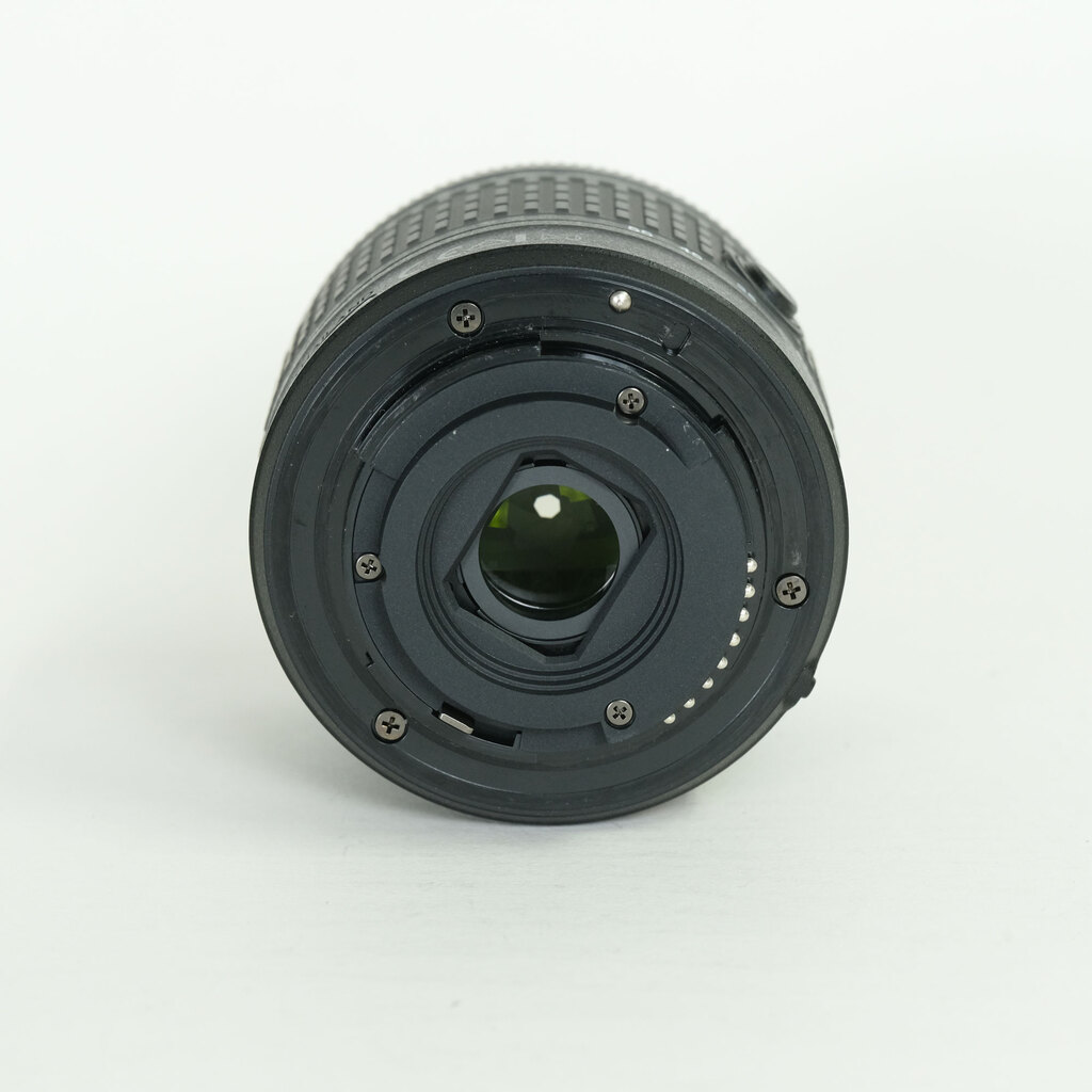 Nikon AF-P DX NIKKOR 18-55mm F3.5-5.6G VR