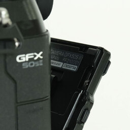 FUJIFILM GFX 50S II