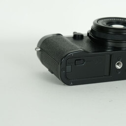 FUJIFILM X100F ブラック FUJIFILM X100F ブラック