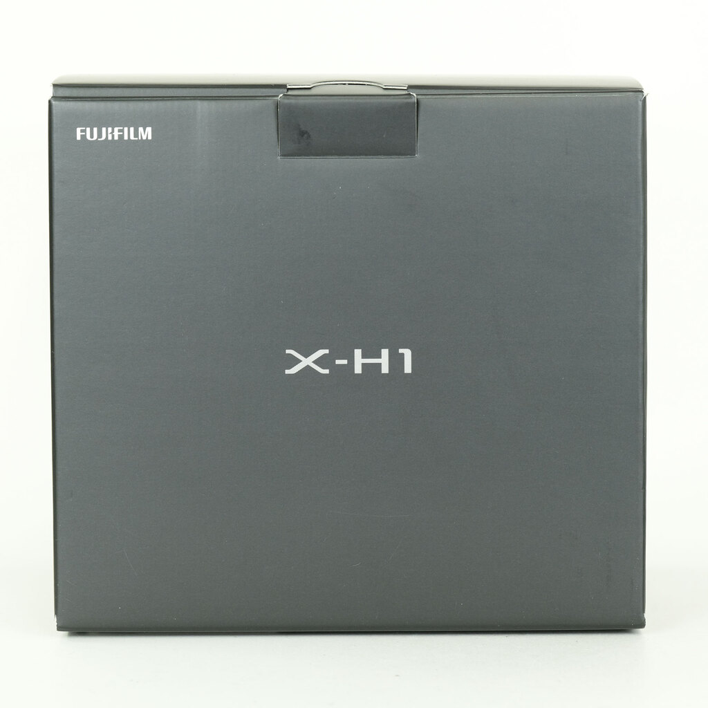 FUJIFILM X-H1 FUJIFILM X-H1