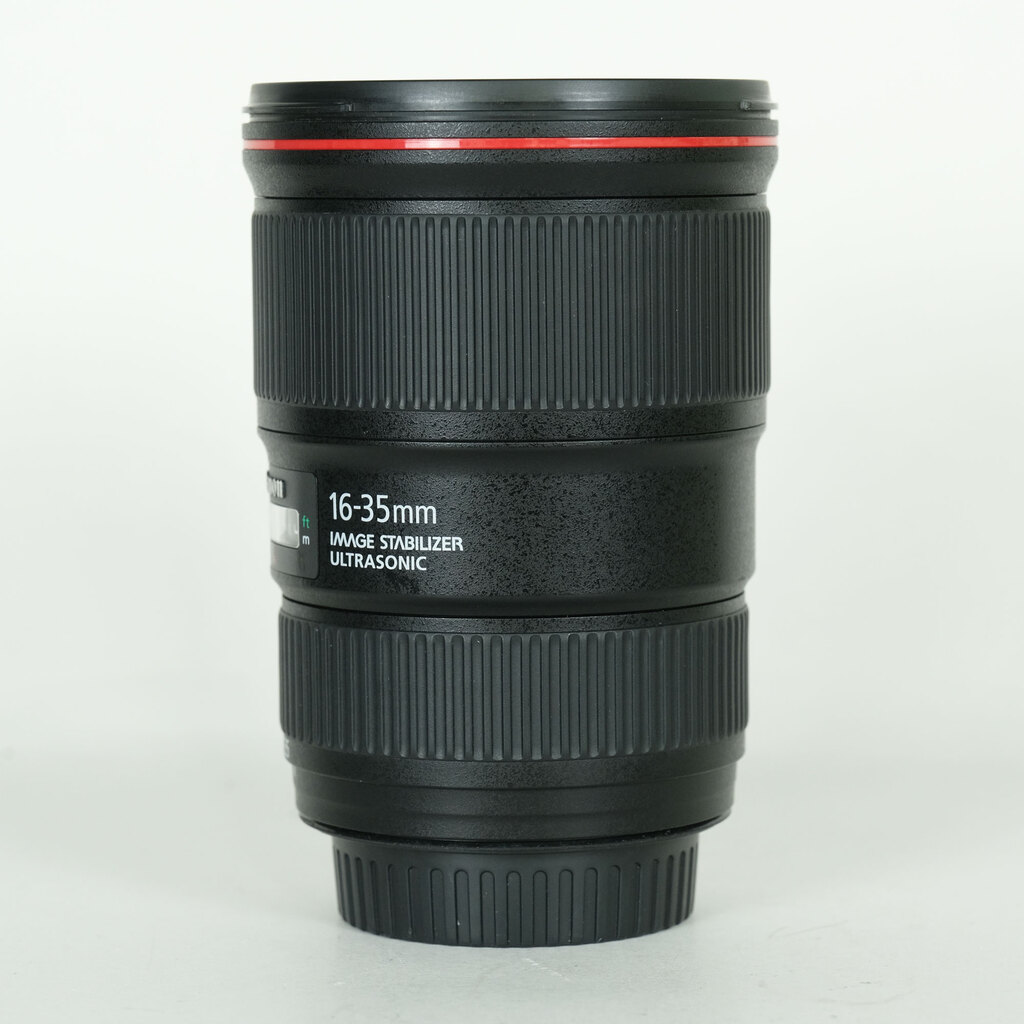Canon EF16-35mm F4L IS USMの出品 | ONE SCENE（ワンシーン）