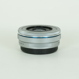 OLYMPUS M.ZUIKO DIGITAL ED 14-42mm F3.5-5.6 EZ シルバー OLYMPUS M.ZUIKO DIGITAL ED 14-42mm F3.5-5.6 EZ シルバー