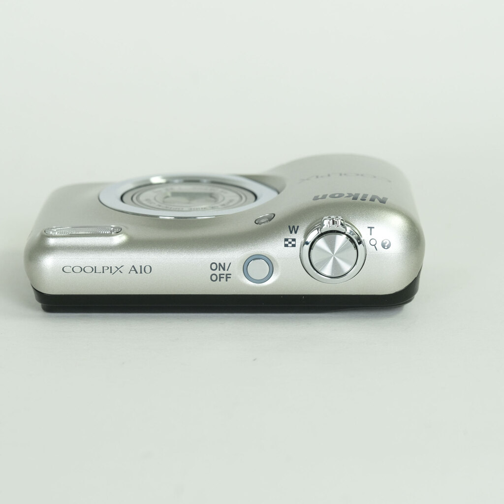 Nikon COOLPIX A10 シルバー