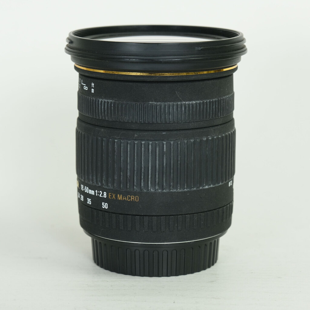 SIGMA 18-50mm F2.8 EX DC MACRO [キヤノンEF用]