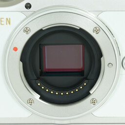 OLYMPUS PEN E-PL9