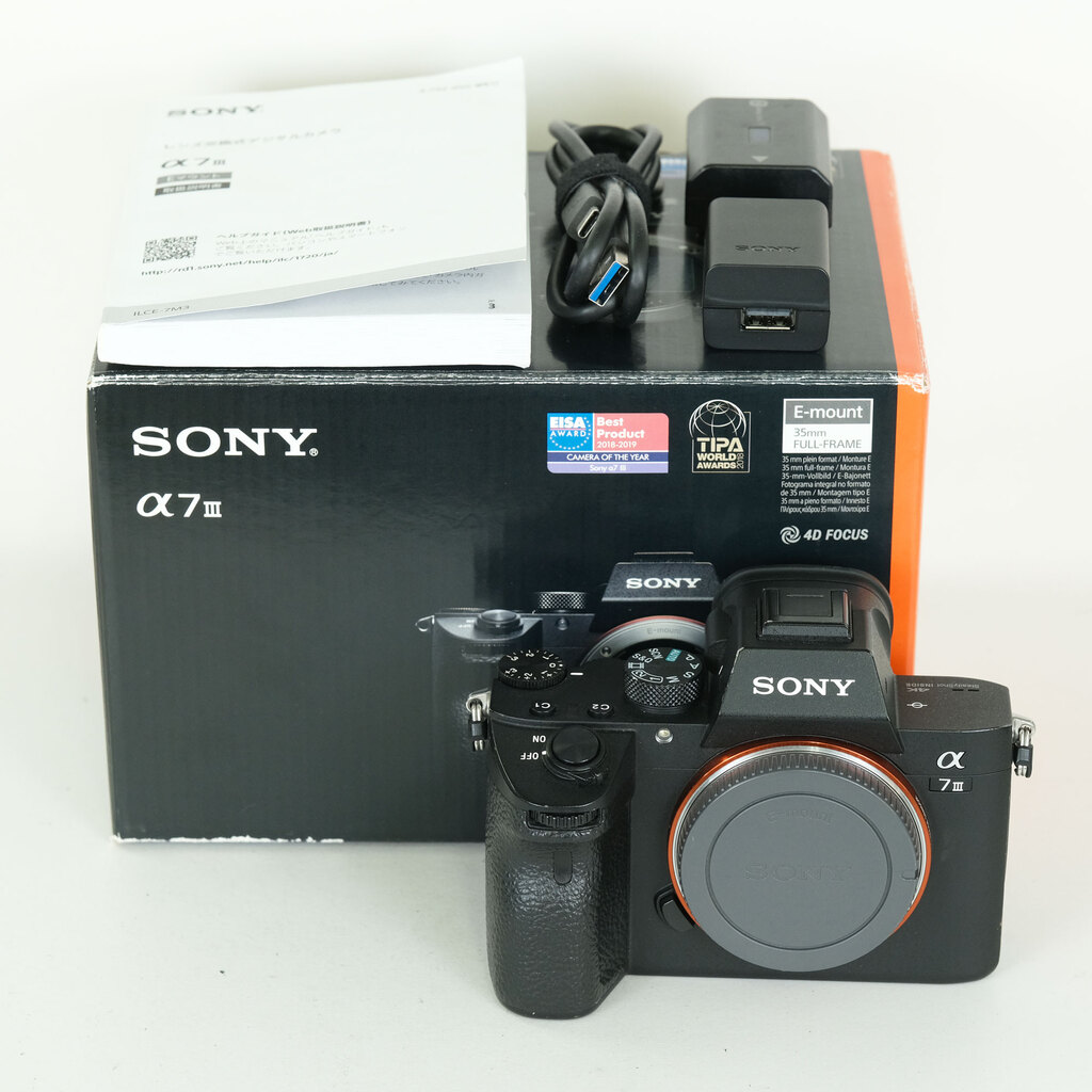 SONY α7 III(ILCE-7M3) SONY α7 III(ILCE-7M3)