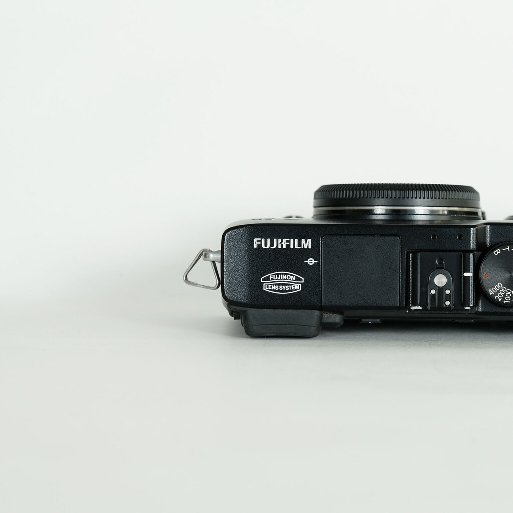 FUJIFILM X-E2
